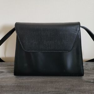 Vintage Liz Claiborne Black Leather Shoulder Bag 1980s